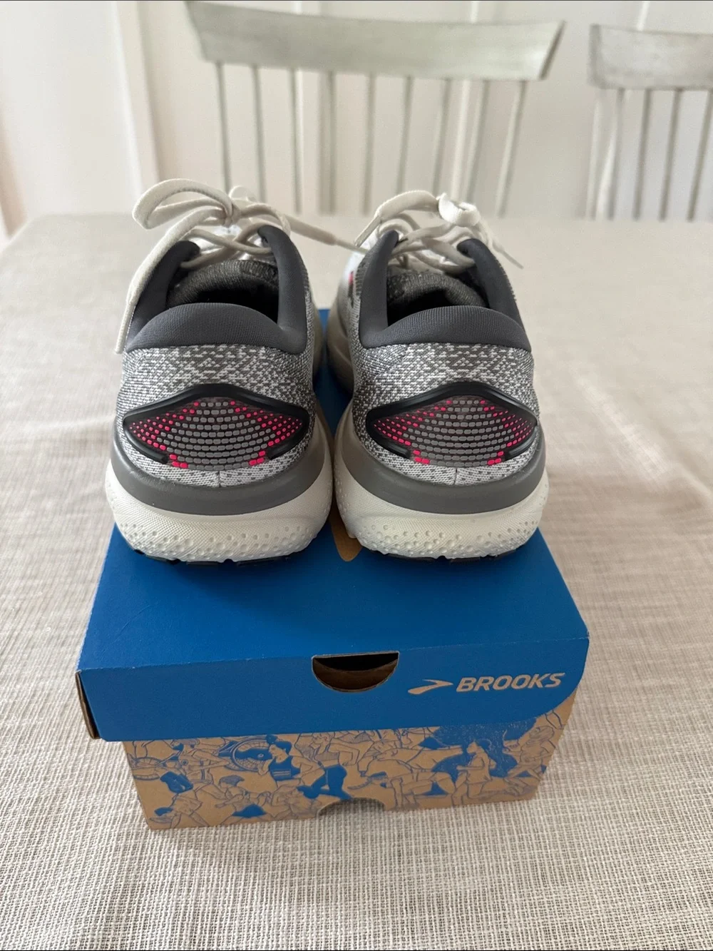 Brooks ghost 16 Women's Running Shoes in Light Gray with Pink Accents